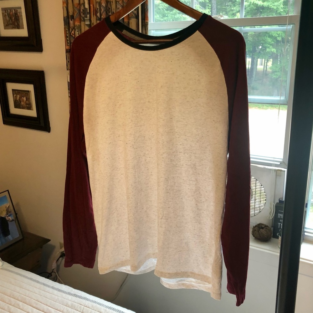 Old Navy Long Sleeve Tee